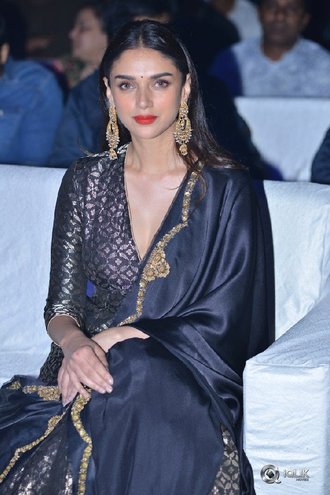 Aditi-Rao-Hydari-at-Antariksham-Pre-Release-Event